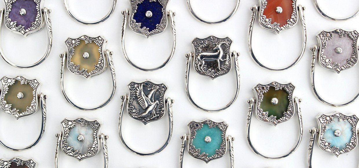 Two face ring | PASS THE BATON